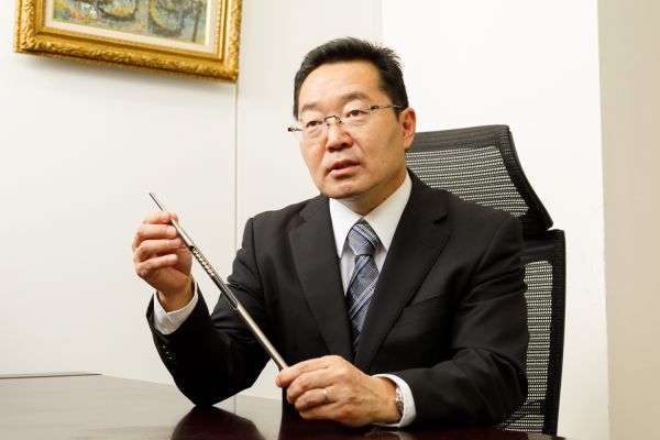 Kenichi KITAGAWA PRESIDENT and CEO
